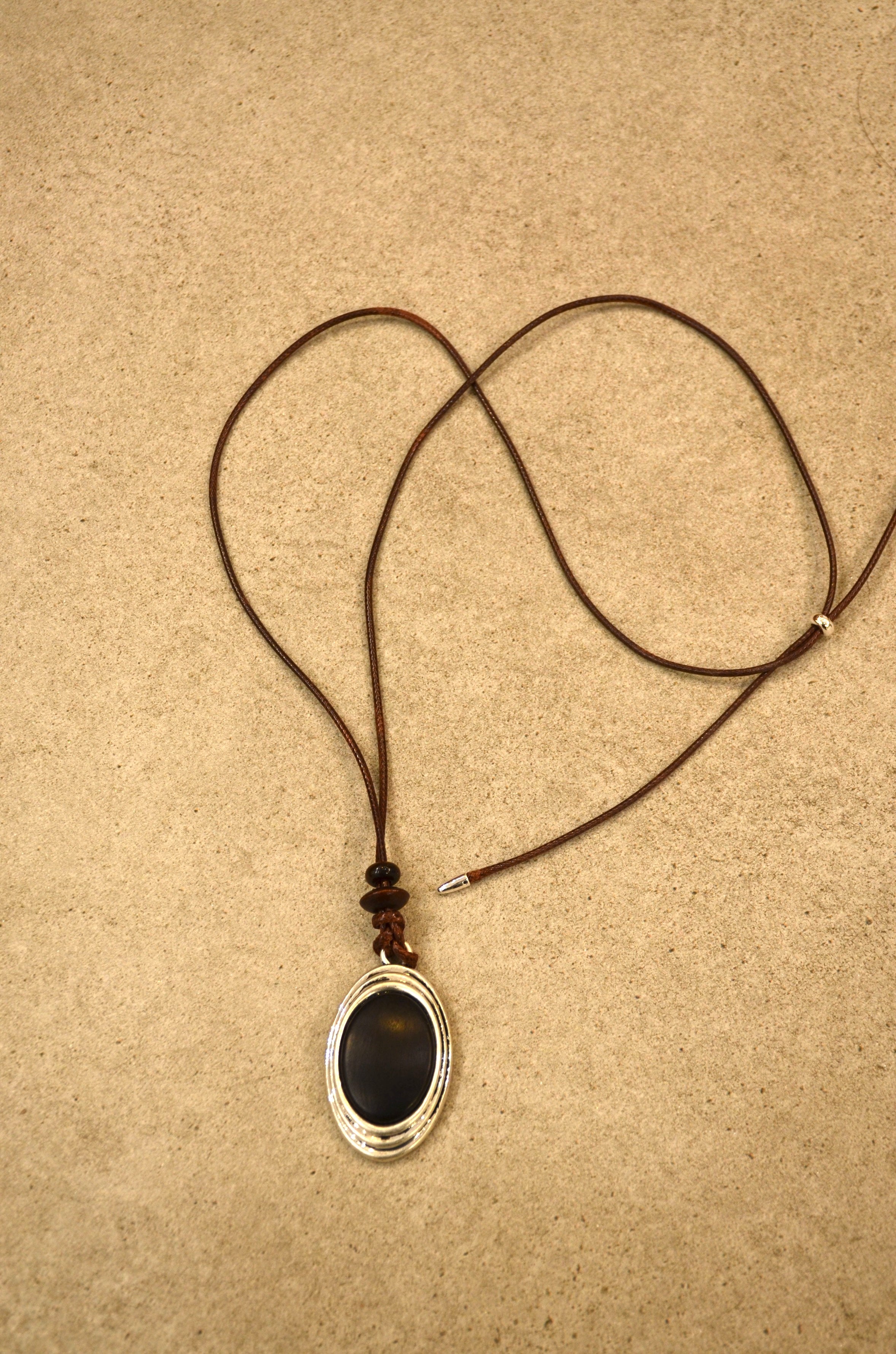 Bohemian Oval Pendant Necklace - Silver Frame with Brown Leather Cord
